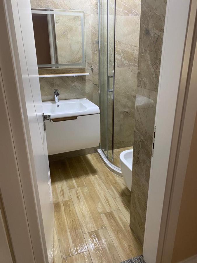 Aaa Apartment Берат Екстер'єр фото